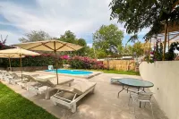 Serenity Hotel & Lodge - Pools