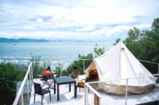 Tentoumi Shibukawa Beach Glamping Hotel di Tamano