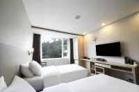 โรงแรม CS Avenue