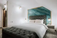 Suru Hotel & Restaurant - Mountain view