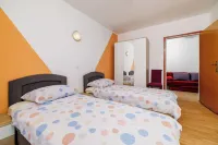 Apartments Albina