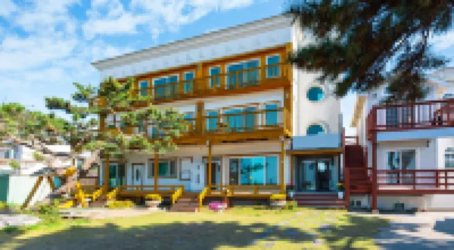 Anmyeondo Badasori Pension Hotels in 