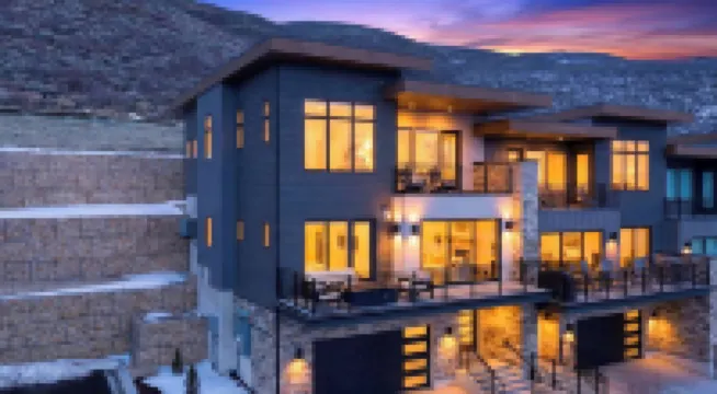 Apex Ridge Retreat by Avantstay Private Hot Tub + Fireplace + Mountain Views + Near Deer Valley East