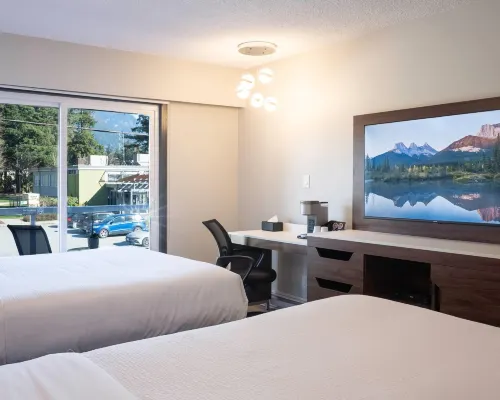 Inn the Mountains Hotels in Hope