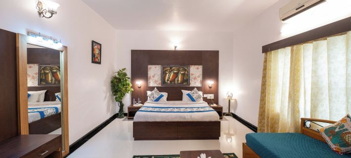 Yorkshire Inn Hotels in Mount Abu