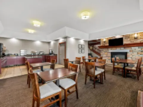 Country Inn & Suites by Radisson, Red Wing, MN Hotels in Goodhue County