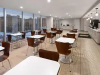 Super 8 by Wyndham Bronx Near Stadium Hotels near Convent Garden