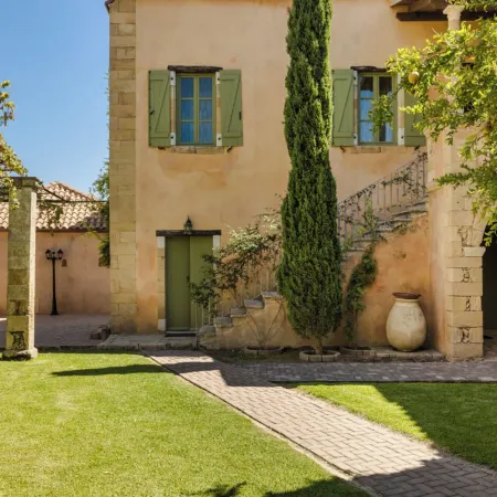 Estrellas Luxury Villas