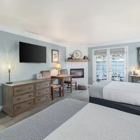 Cambria Pines Lodge