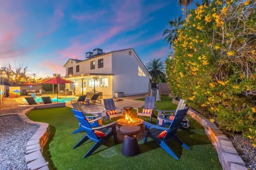 Relax & Recharge ~ Free Heated Pool ~Hot Tub~ Game Room ~ Putting Green~ Arcades