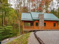 Honey Bear Cabin at Trickle Creek Hoteles en Municipio de Marion