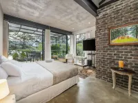 Amazing Private Jacuzzi Juanitolaguna Luxury House Hotels in Retiro