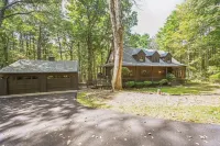 Cushing Home Family Cabin Near Wachusett Mtn 4 Bedroom Home