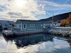 Seaside Suites