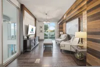 Stylish 2BR w Pool Pet-friendly Unit 13 - Huoneistot