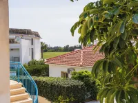 Coastal Oasis Family Suite Hotel a Oroklini