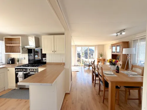 Monkstone Lodge - 3 Bedroom Lodge - New Hedges - 2-Star