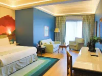 Warwick Palm Beach Hotel Hotels near Achrafieh