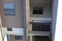Gladstone Heights Executive Apartments - Apartments