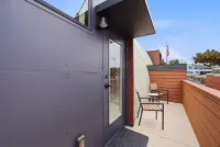 The Q Inn
