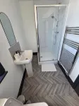 Warm and Comfortable Double Room - Homestays