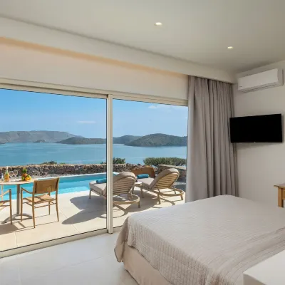 Elounda Heights (Adults Only) Отели рядом с достопримечательностью «Остров Спиналонга»