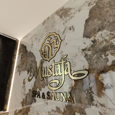 Mustafa Hotel