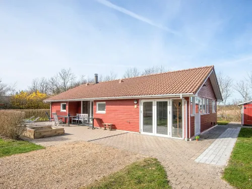 6 Person Holiday Home in Tarm