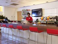 Ibis Malabo - С баром