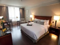 Regal Pacific Puerto Madero Hotels near Luna Park