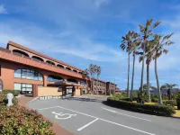 Senri No Kaze - parking