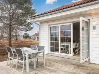Chic Coastal Holiday Home in Læsø - Wifi
