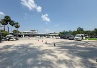 Amora Beach Resort Phuket - parking