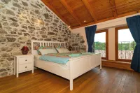 Villa Salvia - Holiday House with Pool - - 3-Star