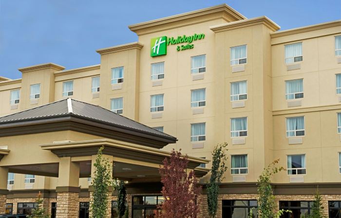 Holiday Inn & Suites WEST EDMONTON by IHG