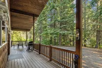 Elk Tracks Lodge - 2-Star