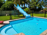 Moonriver Guesthouse - Pools