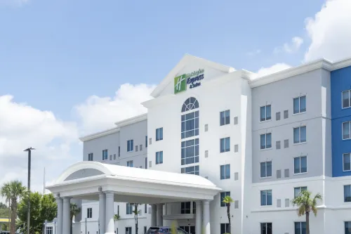 Holiday Inn Express & Suites COLUMBIA-FORT JACKSON by IHG - breakfast