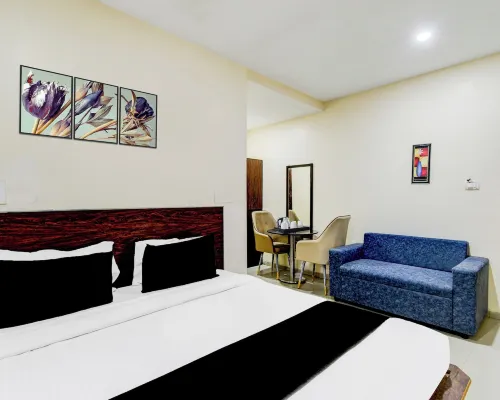 Super Collection O Abids Hyderabad Hotels near Abids