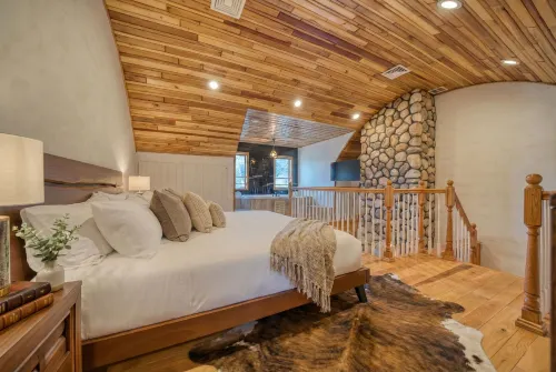 The Haüs Windham - Spacious Suites, Hot Tub, Mountain Views! - Family