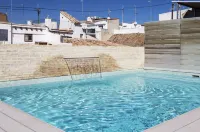 One Shot Mercat - Rooftop Pools