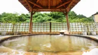 Suzukiya Ryokan - Hot Springs