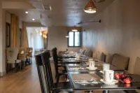Alistos Hotel - breakfast