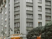 DoubleTree by Hilton Wellington Hotels near Plimmer Steps