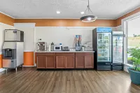 Americas Best Value Inn-Richmond South - breakfast