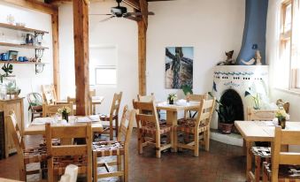 The Parador - Housity