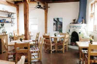 The Parador - Kitchens
