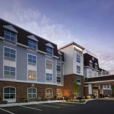 Fairfield Inn & Suites South Kingstown Newport Area Hotels near Roger Wheeler State Beach