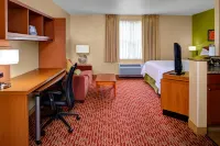 克利夫蘭韋斯特萊克TownePlace Suites 酒店 - 停車場