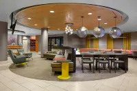 SpringHill Suites Cincinnati North/Forest Park - parking